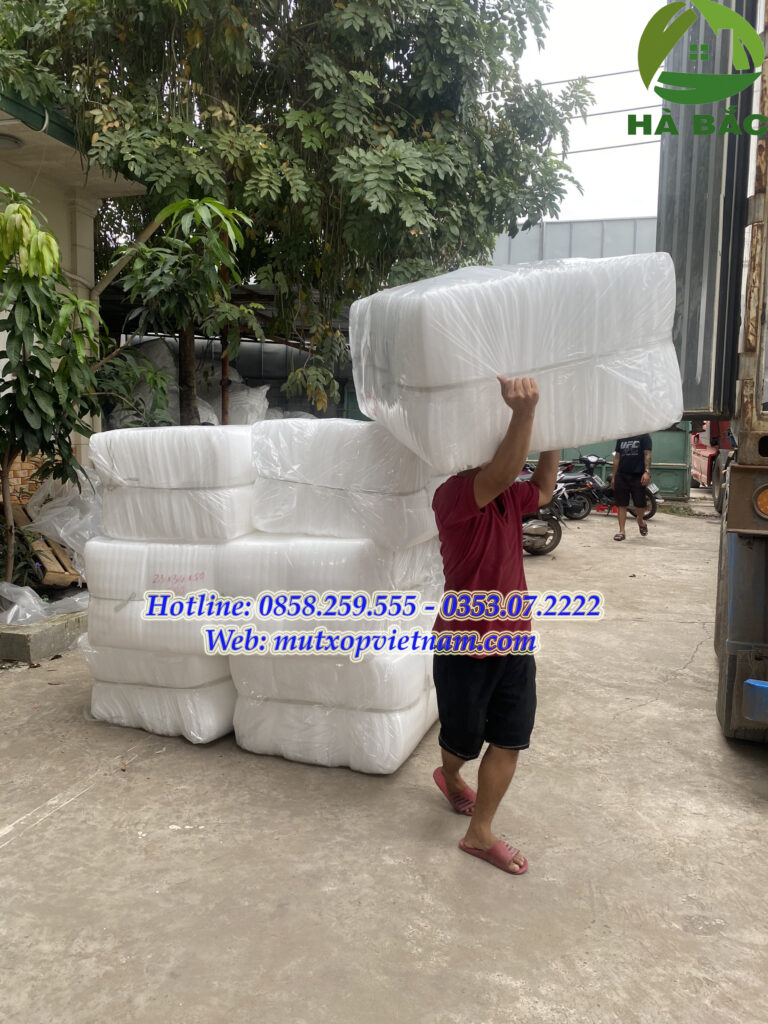tấm xốp lót chuối