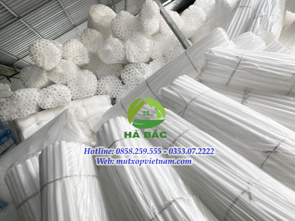 ống xốp bọc khung xe
