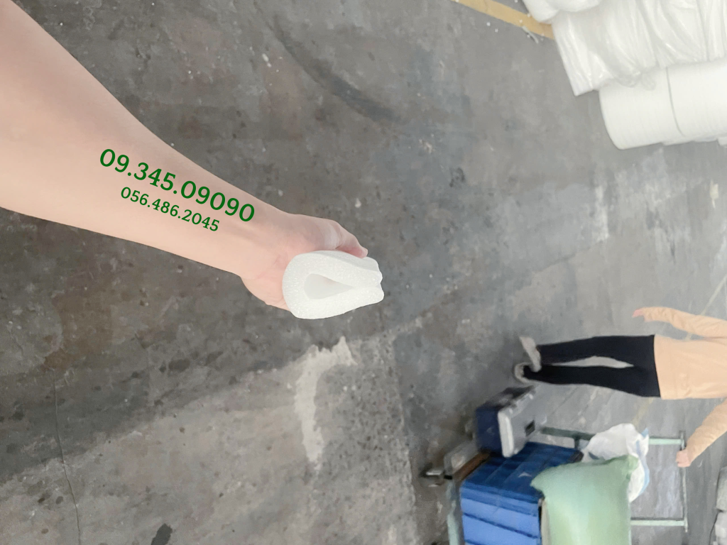 Thanh xốp nẹp chữ U