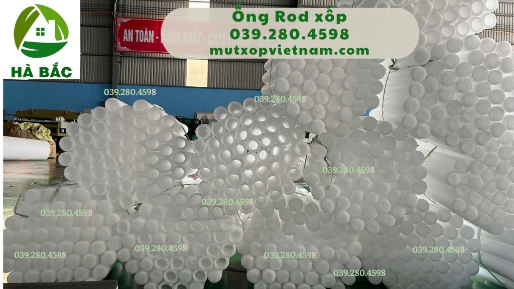 ong-rod-xop-dung-de-boc-goc-canh-ban-ghe