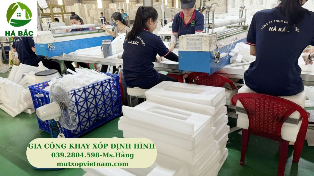 khay-xop-dinh-hinh-bao-ve-hang-hoa